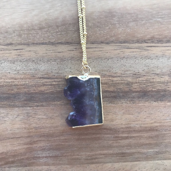 Last 1! 🌟Dainty Amethyst Slice Necklace - Picture 8 of 8